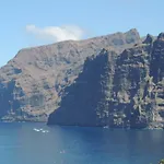 Romantic Retreat With Marine View *
