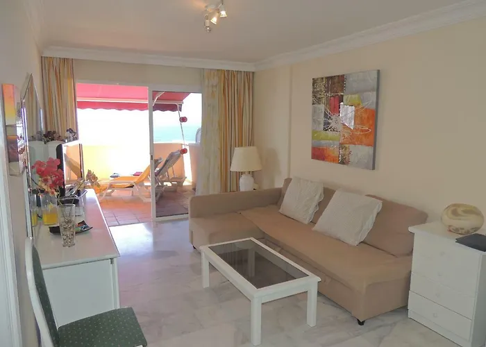 Romantic Retreat With Marine View Apartamento *