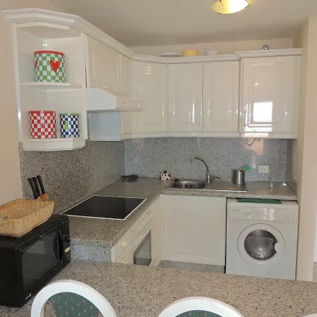 Romantic Retreat With Marine View